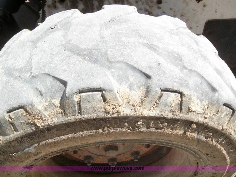 image for item 6132 1996 Bobcat 763 skid steer