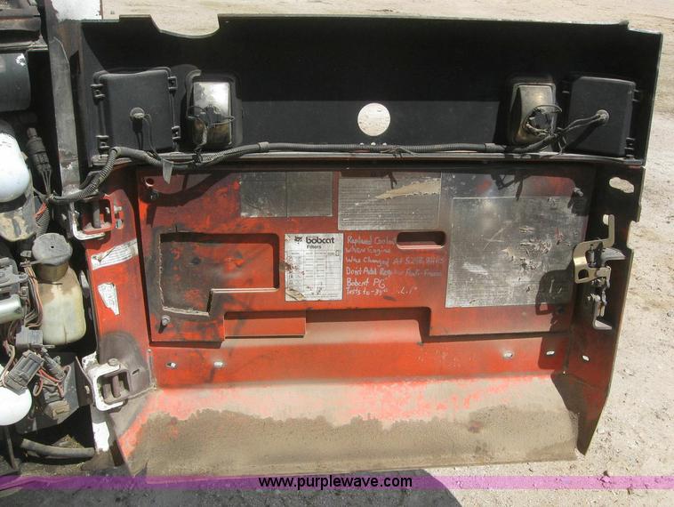 image for item 6132 1996 Bobcat 763 skid steer