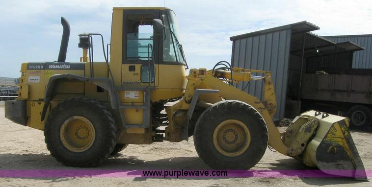 image for item 6133 1999 Komatsu WA250-3L wheel loader