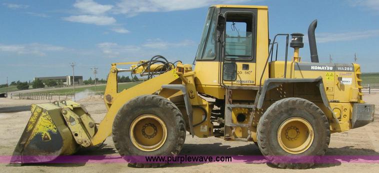 image for item 6133 1999 Komatsu WA250-3L wheel loader