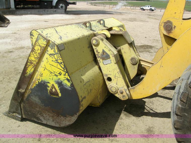 image for item 6133 1999 Komatsu WA250-3L wheel loader