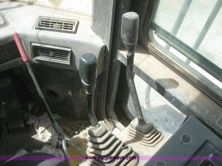 image for item 6133 1999 Komatsu WA250-3L wheel loader