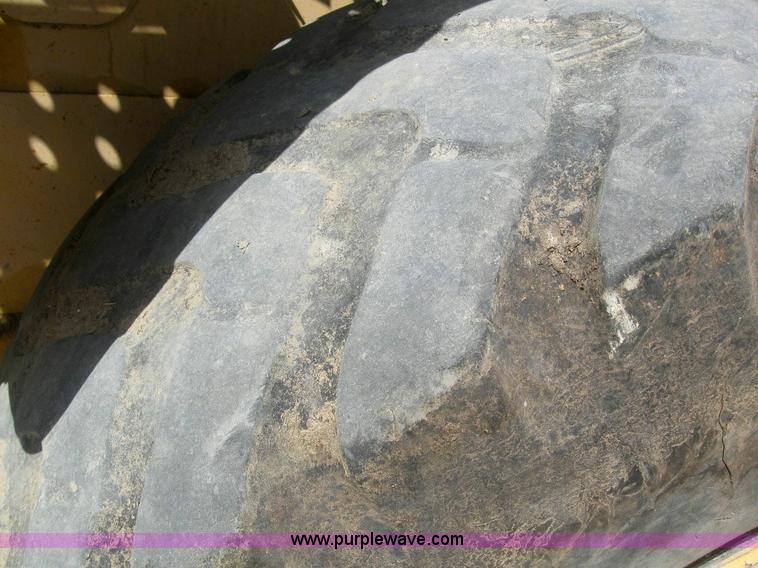 image for item 6133 1999 Komatsu WA250-3L wheel loader