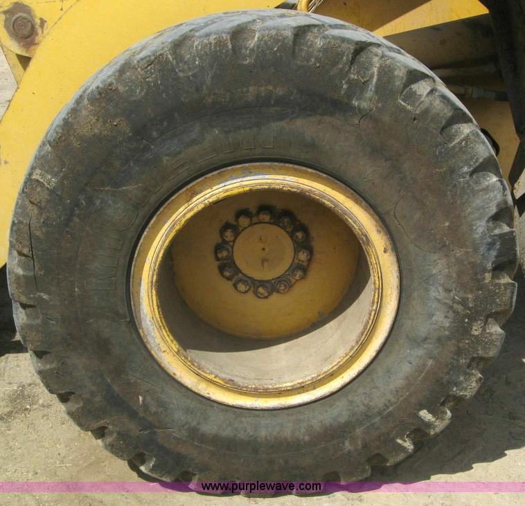 image for item 6133 1999 Komatsu WA250-3L wheel loader