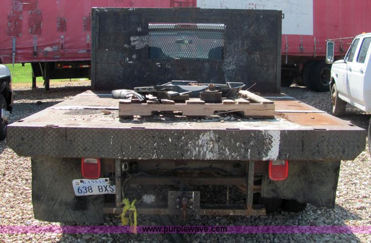 image for item 6717 1994 Ford F-350 XL