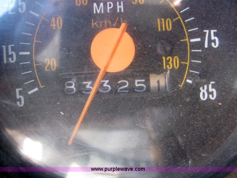 image for item 6719 1982 GMC Topkick 7000