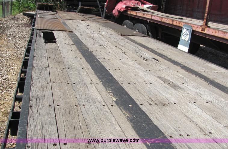 image for item 6722 1992 Great Dane 48' drop deck triple axle trailer