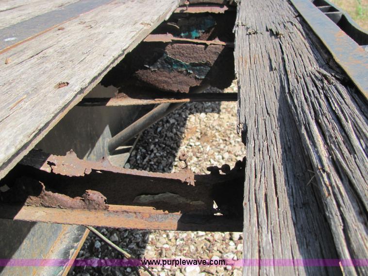 image for item 6722 1992 Great Dane 48' drop deck triple axle trailer