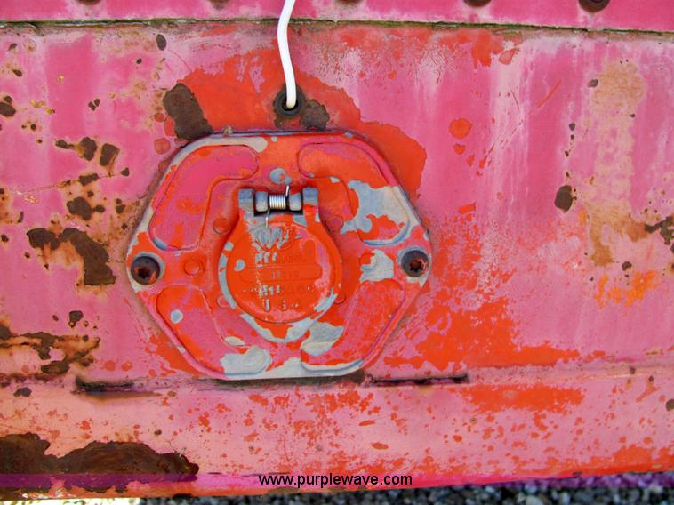 image for item 6723 1982 Dorsey 42' tandem axle curtain trailer