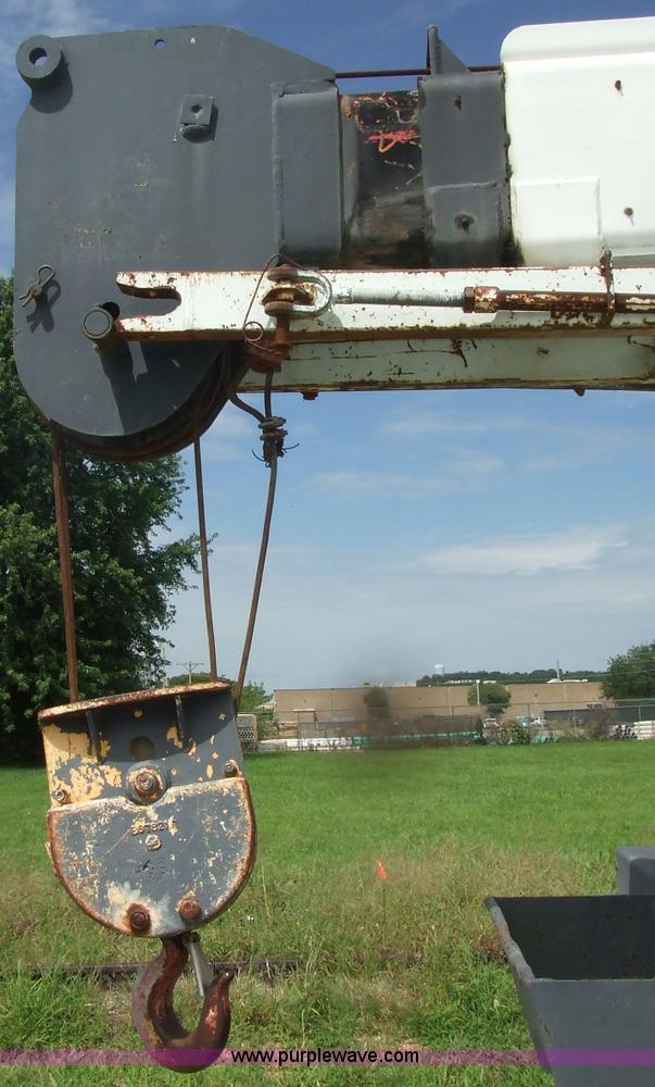 image for item 7105 1968 Grove TD-150 15 ton truck crane