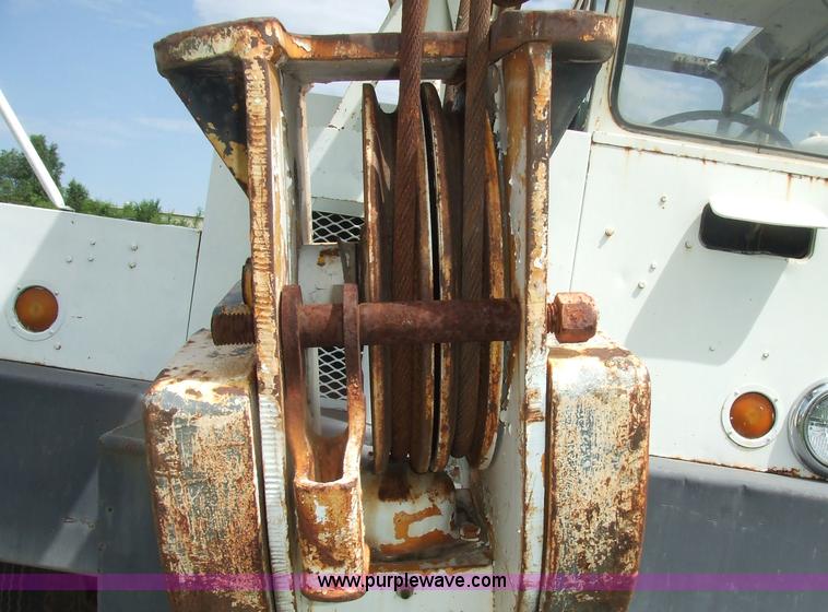 image for item 7105 1968 Grove TD-150 15 ton truck crane