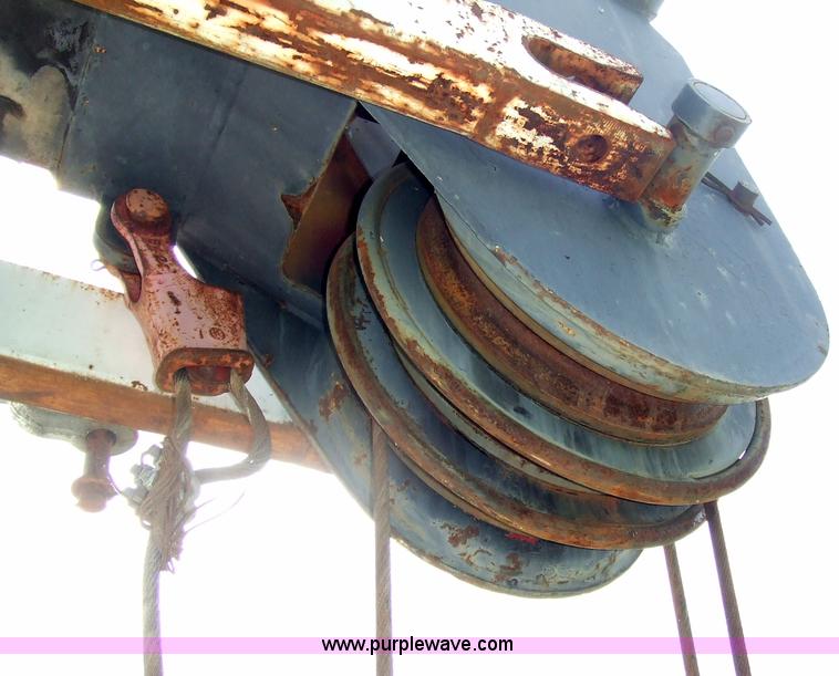 image for item 7105 1968 Grove TD-150 15 ton truck crane