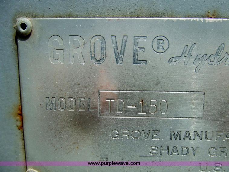 image for item 7105 1968 Grove TD-150 15 ton truck crane