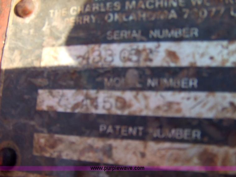 image for item 7122 1980 Ditch Witch R40 trencher