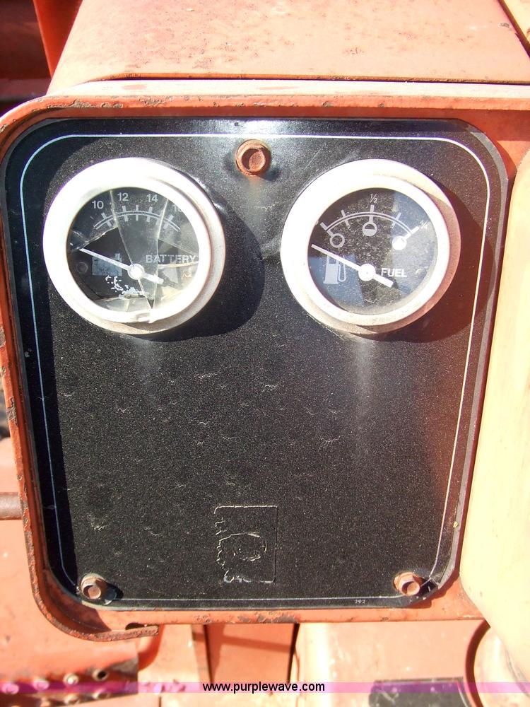 image for item 7123 1983 Ditch Witch 4010 trencher with backhoe