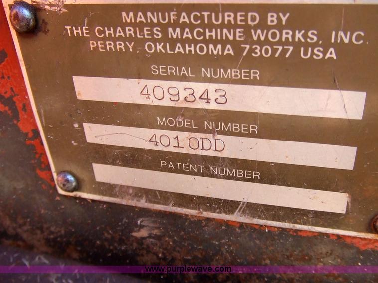 image for item 7123 1983 Ditch Witch 4010 trencher with backhoe