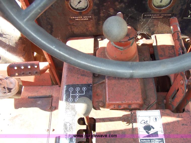 image for item 7124 1991 Ditch Witch 6510 trencher