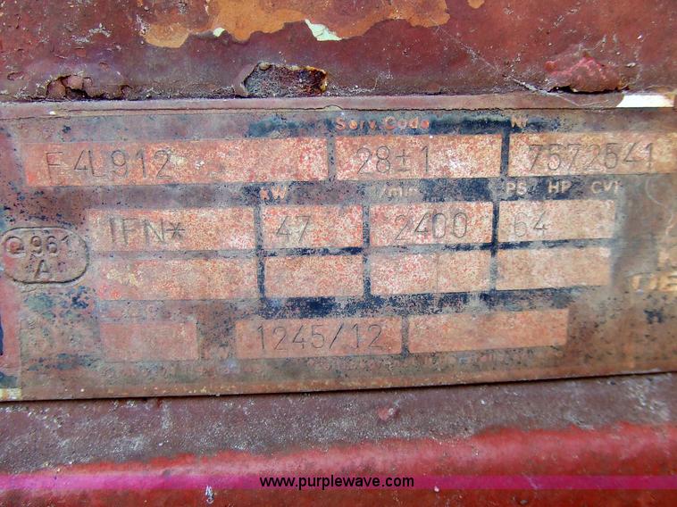 image for item 7124 1991 Ditch Witch 6510 trencher