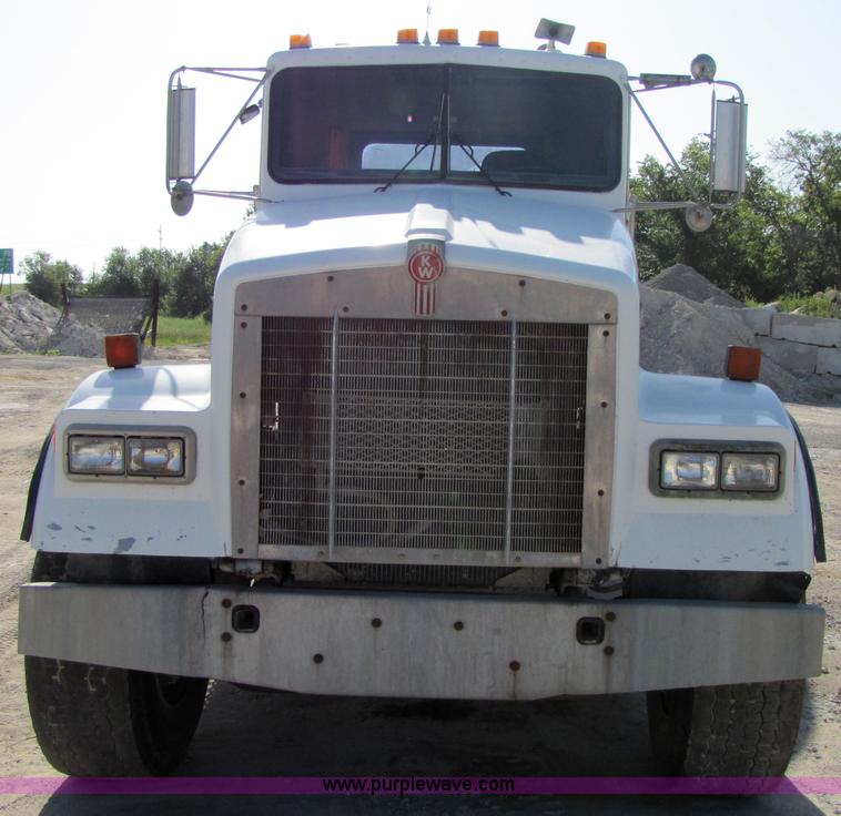 image for item 7175 1991 Kenworth W900B concrete mixer truck