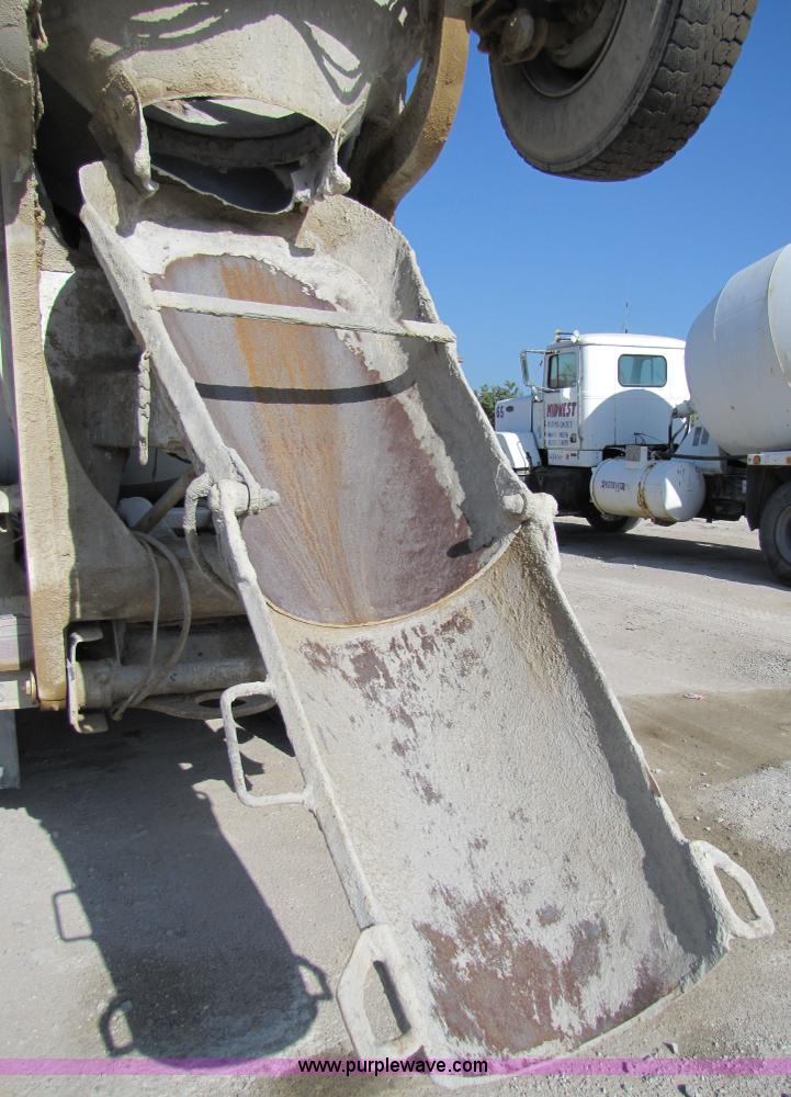 image for item 7175 1991 Kenworth W900B concrete mixer truck