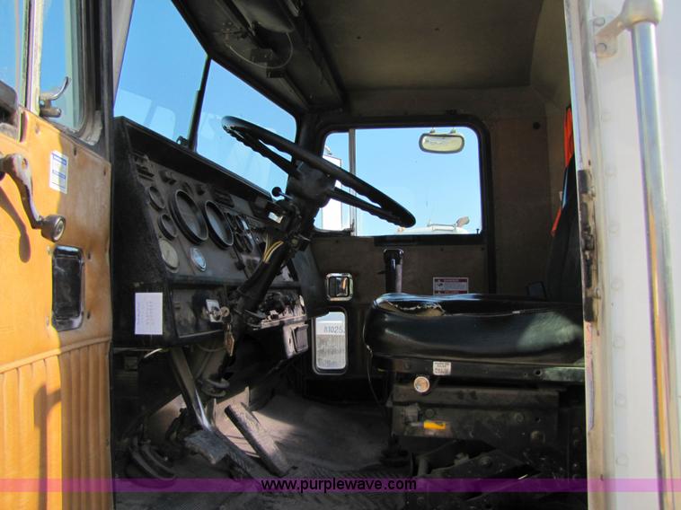 image for item 7175 1991 Kenworth W900B concrete mixer truck