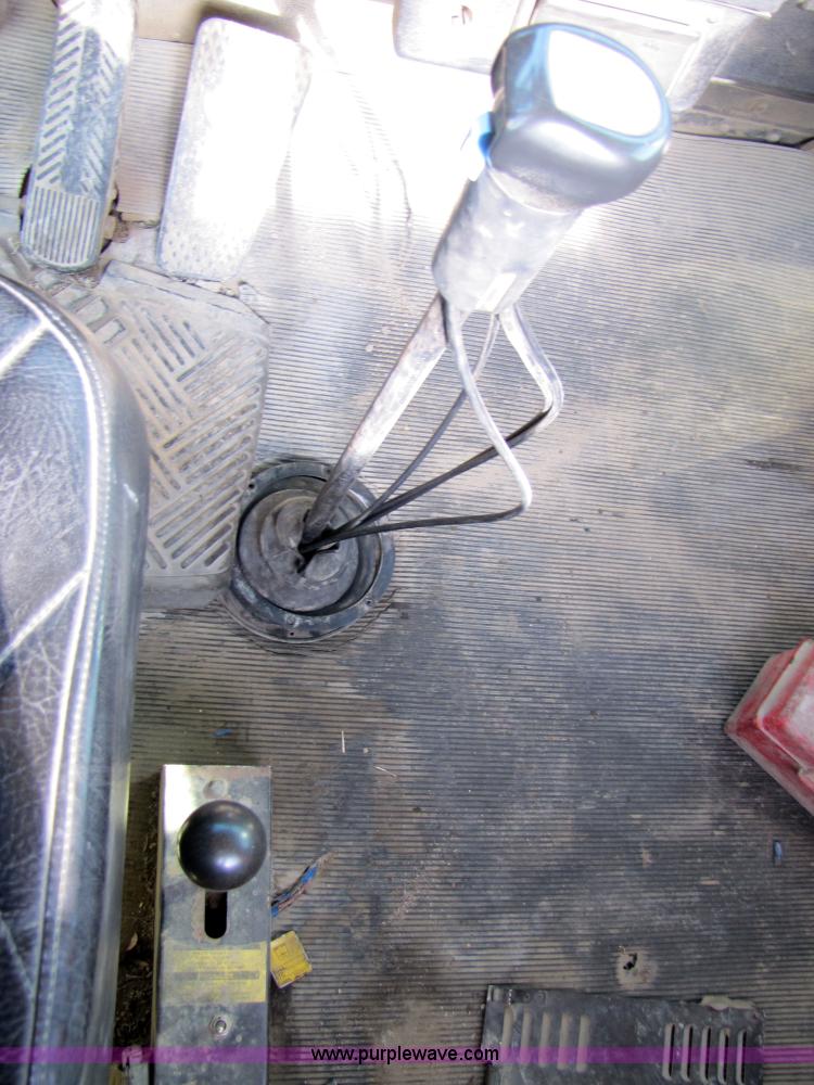 image for item 7175 1991 Kenworth W900B concrete mixer truck