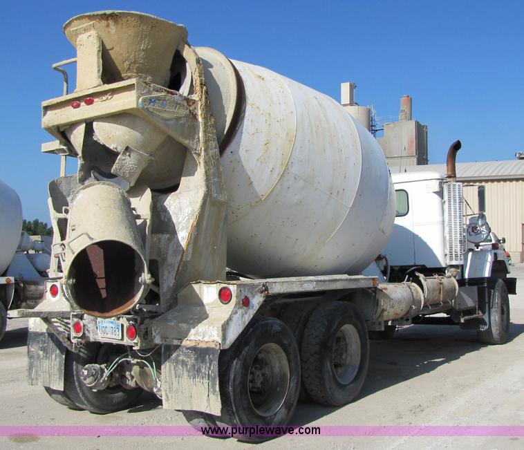 image for item 7176 1987 Volvo Autocar concrete truck
