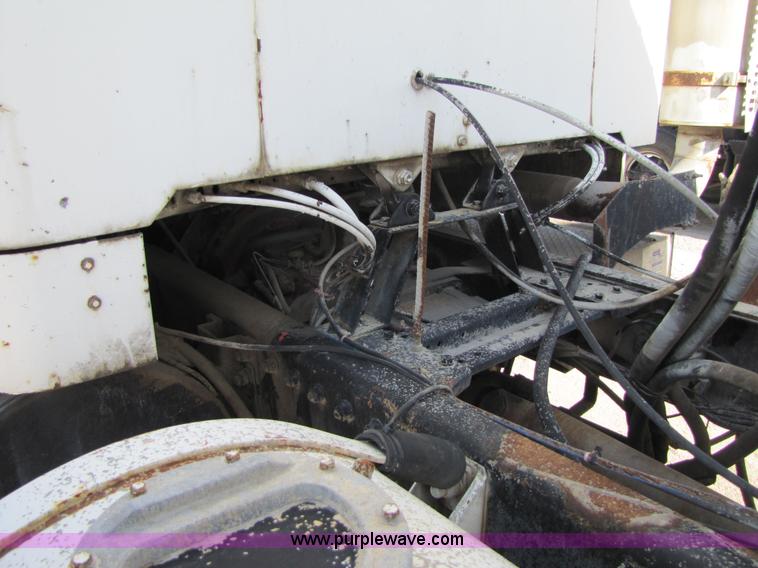 image for item 7176 1987 Volvo Autocar concrete truck