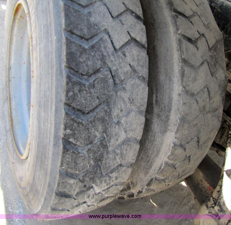 image for item 7176 1987 Volvo Autocar concrete truck