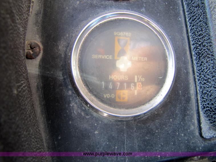 image for item 7177 1981 International 2574