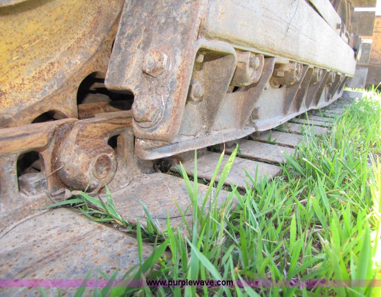 image for item 7197 1985 Komatsu D31A-17 dozer