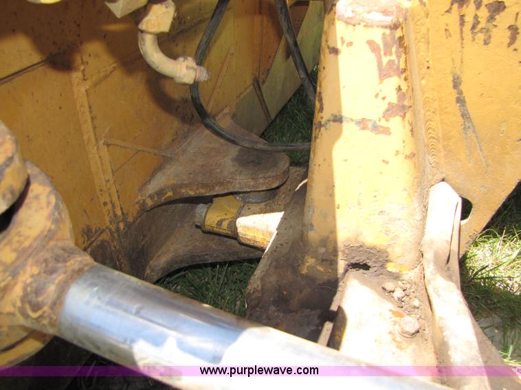 image for item 7197 1985 Komatsu D31A-17 dozer