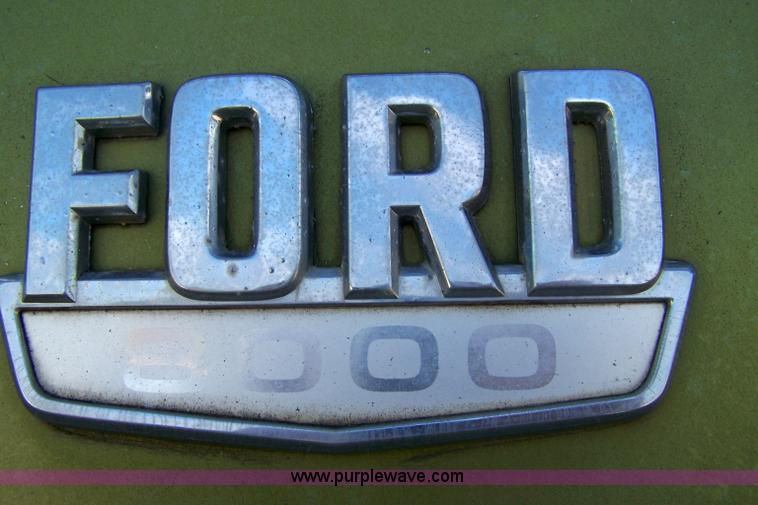 image for item 8259 1971 Ford F8000 truck