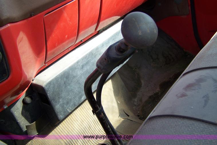 image for item 8265 1975 Chevrolet C60 truck