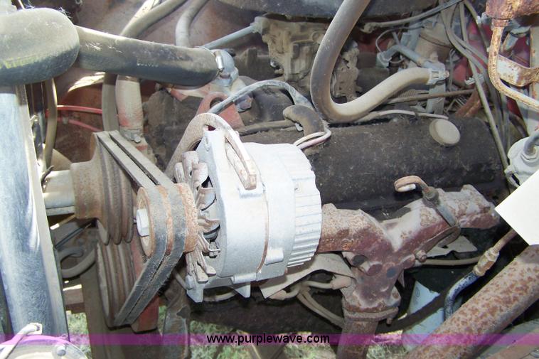 image for item 8265 1975 Chevrolet C60 truck