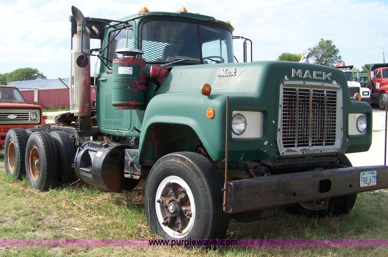 image for item 8268 1979 Mack truck