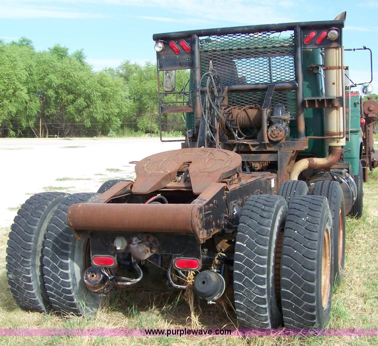 image for item 8268 1979 Mack truck