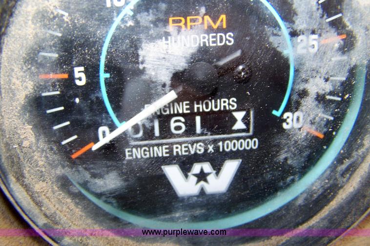 image for item 8268 1979 Mack truck