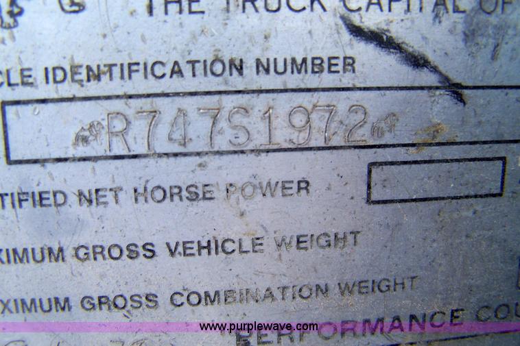 image for item 8268 1979 Mack truck