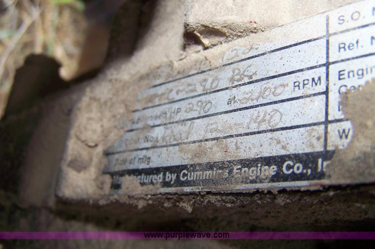 image for item 8268 1979 Mack truck