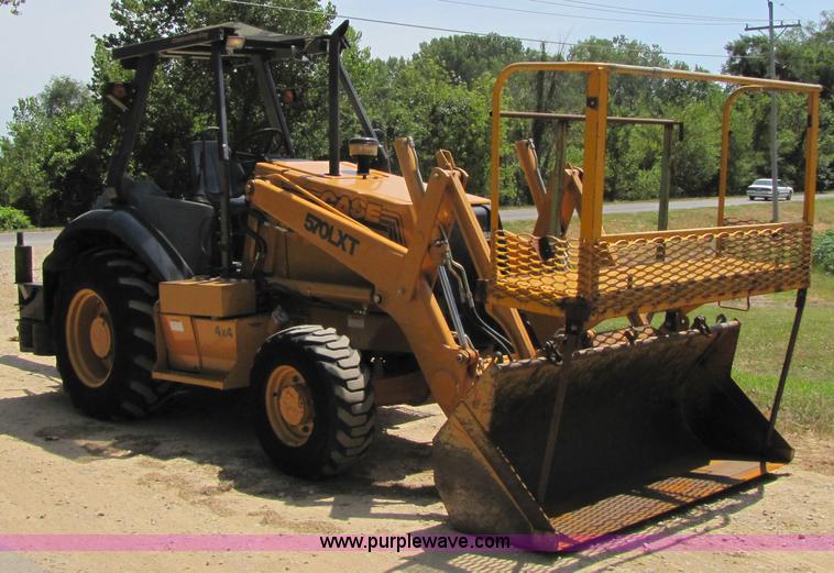 image for item 9006 1996 Case 570LXT loader