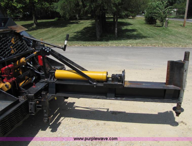 image for item 9006 1996 Case 570LXT loader