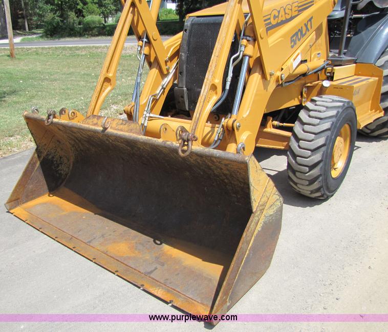 image for item 9006 1996 Case 570LXT loader