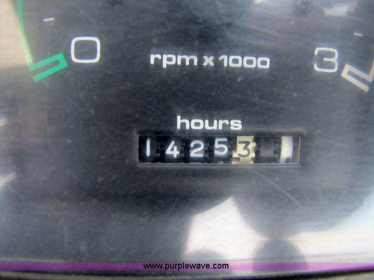 image for item 9006 1996 Case 570LXT loader