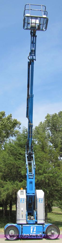 image for item 9007 1997 Genie Z-30/20 boom lift
