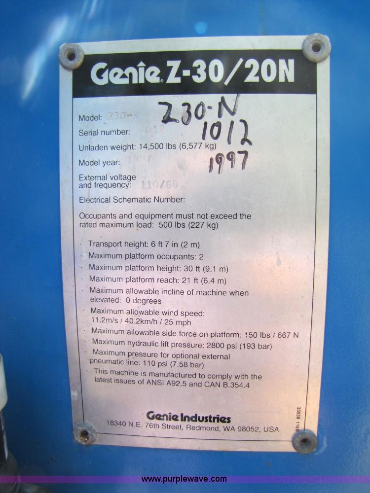 image for item 9007 1997 Genie Z-30/20 boom lift