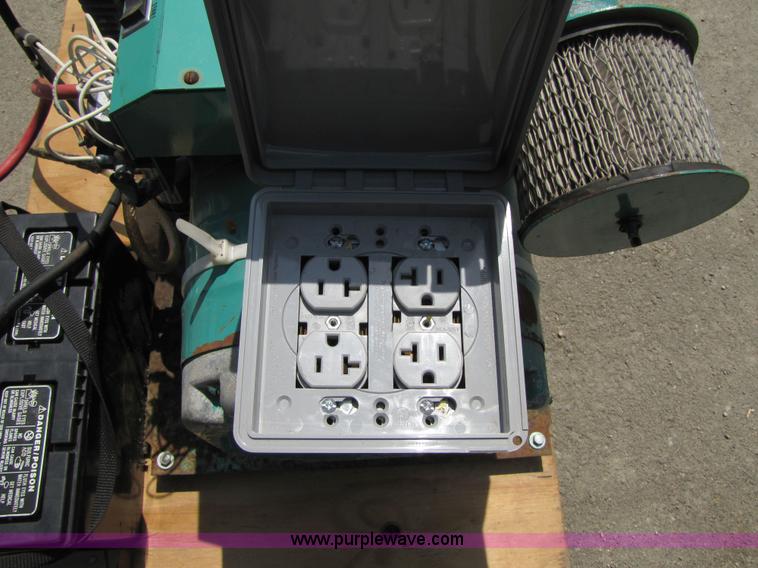 image for item 9008 Onan generator