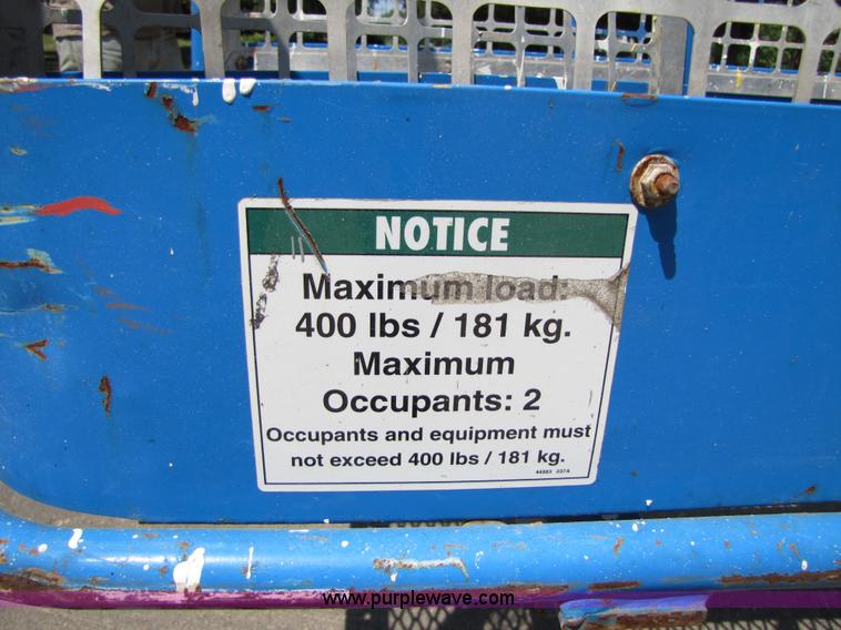 image for item 9009 2001 Genie Z-20/8N boom lift