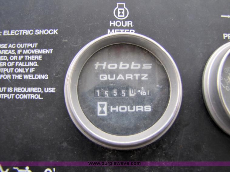 image for item 9010 2003 Freightliner FL 70 service truck