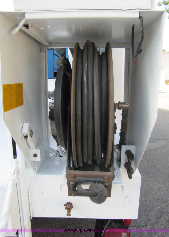 image for item 9010 2003 Freightliner FL 70 service truck